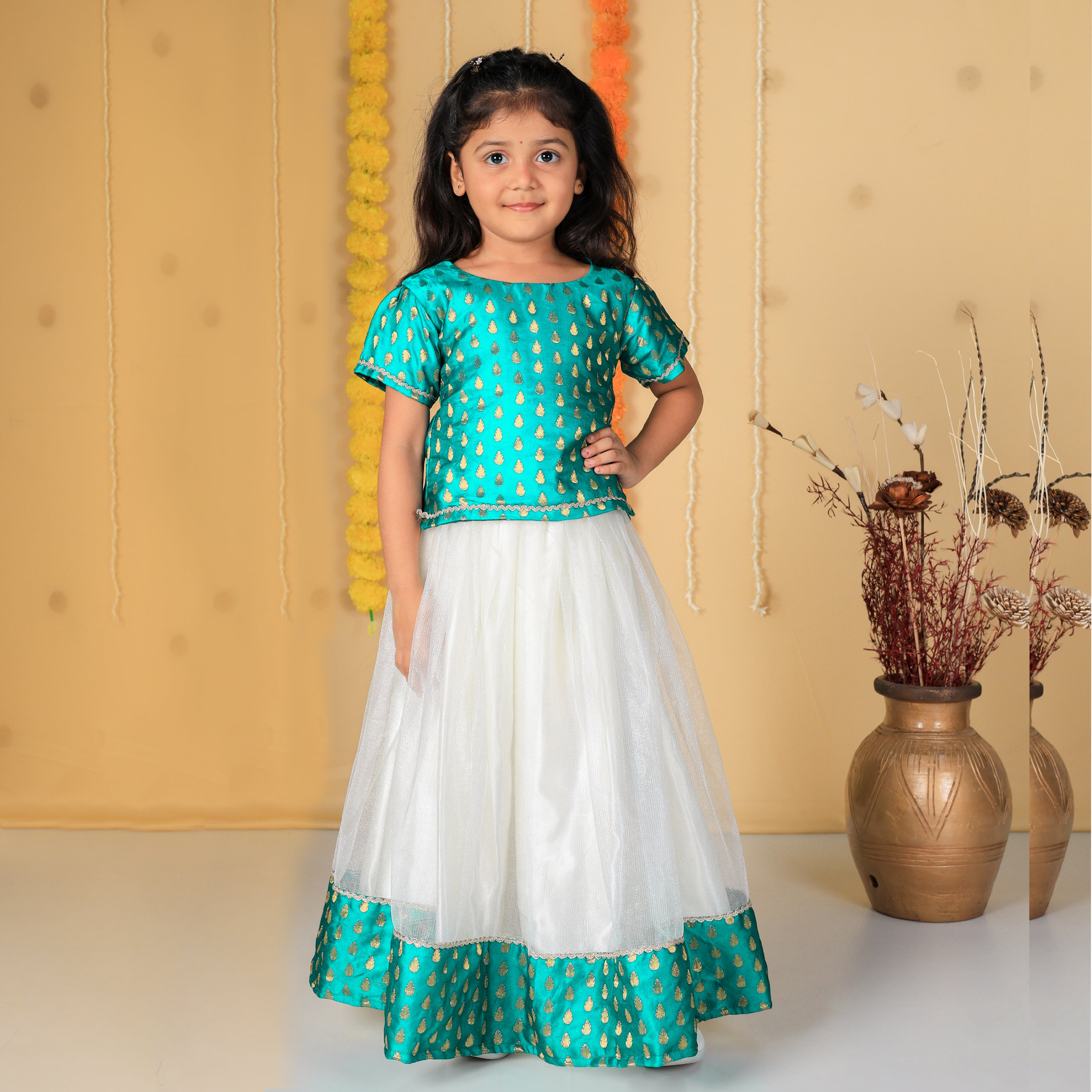 Vaanee Designz Silk Blend Readymade Embroidered 3 Piece Lehenga Choli Set|Lehenga Choli,Ethnic Wear|Lehenga for Kids|Lehenga Set for Wedding and Festival(Rama green)