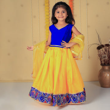 Vaanee Designz Silk Blend Readymade Embroidered 3 Piece Lehenga Choli Set|Lehenga Choli,Ethnic Wear|Lehenga for Kids|Lehenga Set for Wedding and Festival(Blue&Yellow)