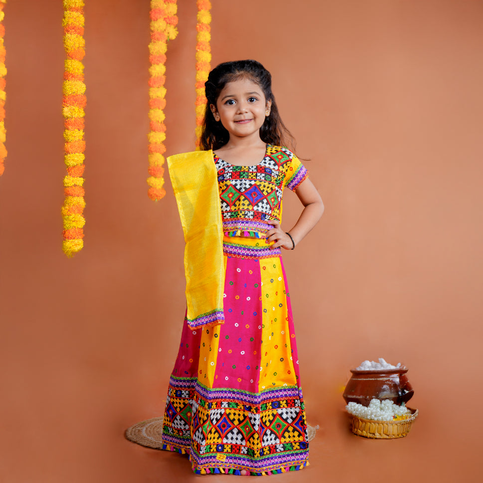 Girl's Gujrati Garba Navratri Cotton Readymade Lehenga Choli With Dupatta