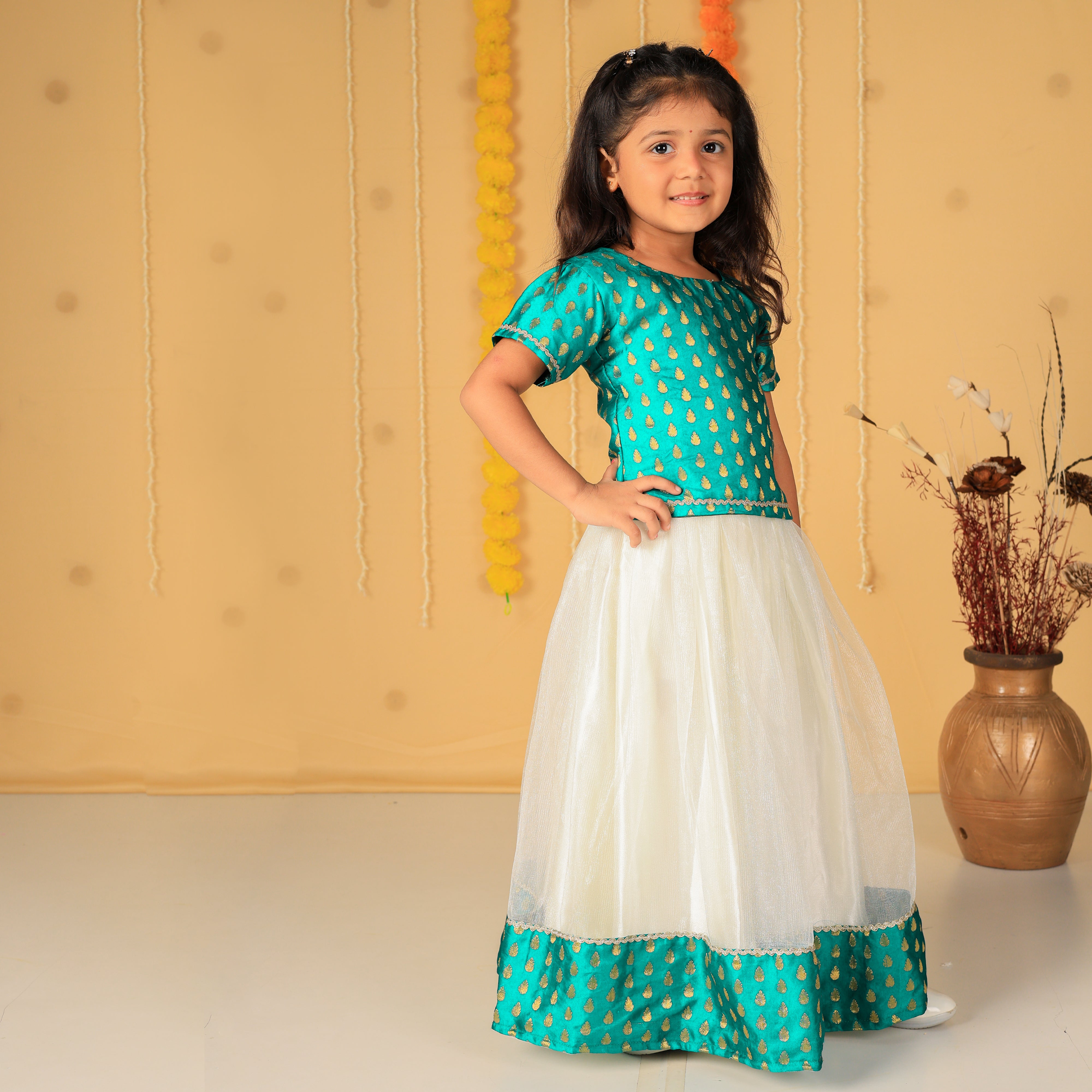 Vaanee Designz Silk Blend Readymade Embroidered 3 Piece Lehenga Choli Set|Lehenga Choli,Ethnic Wear|Lehenga for Kids|Lehenga Set for Wedding and Festival(Rama green)