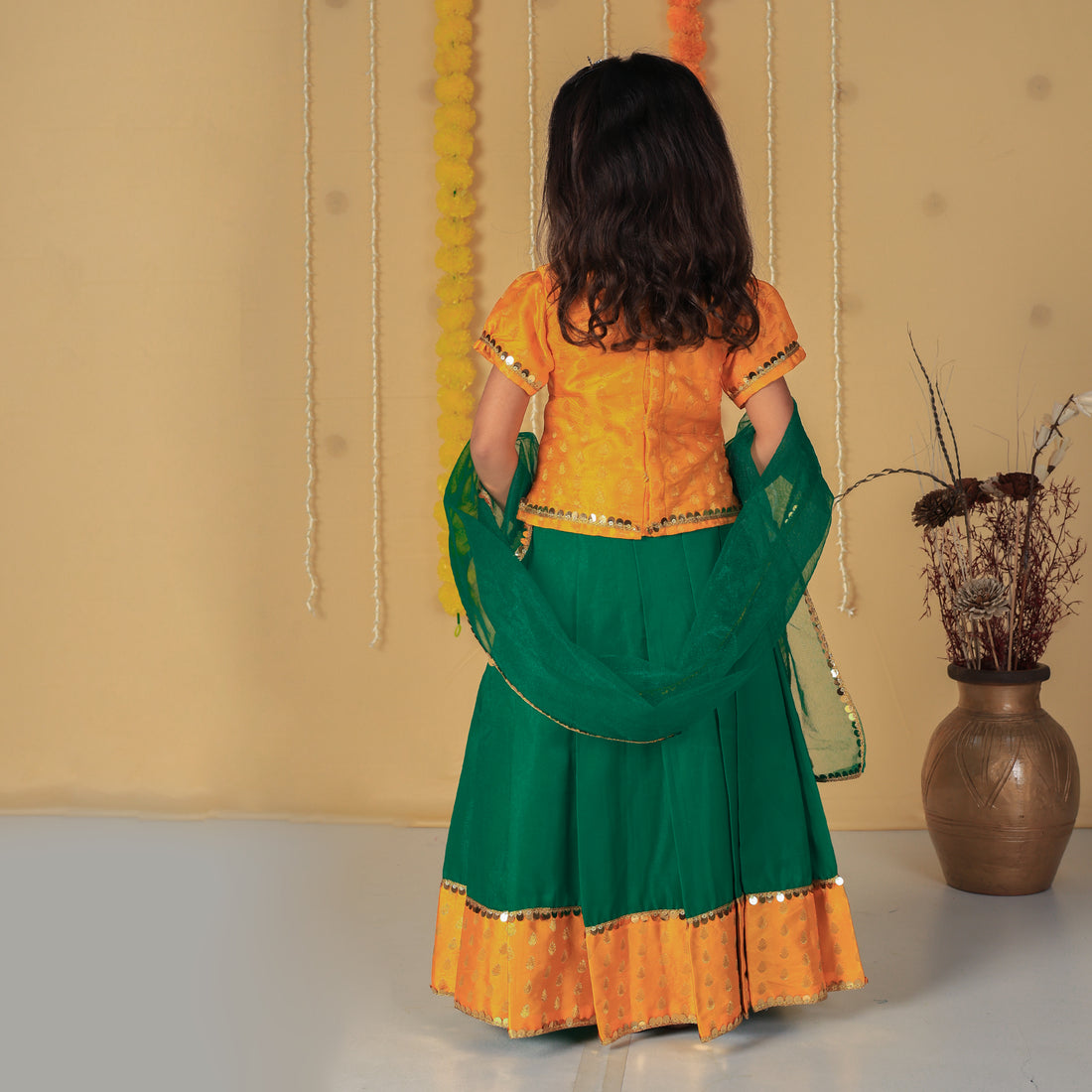 Vaanee Designz Silk Blend Readymade Embroidered 3 Piece Lehenga Choli Set|Lehenga Choli,Ethnic Wear|Lehenga for Kids|Lehenga Set for Wedding and Festival(Yellow & Green)
