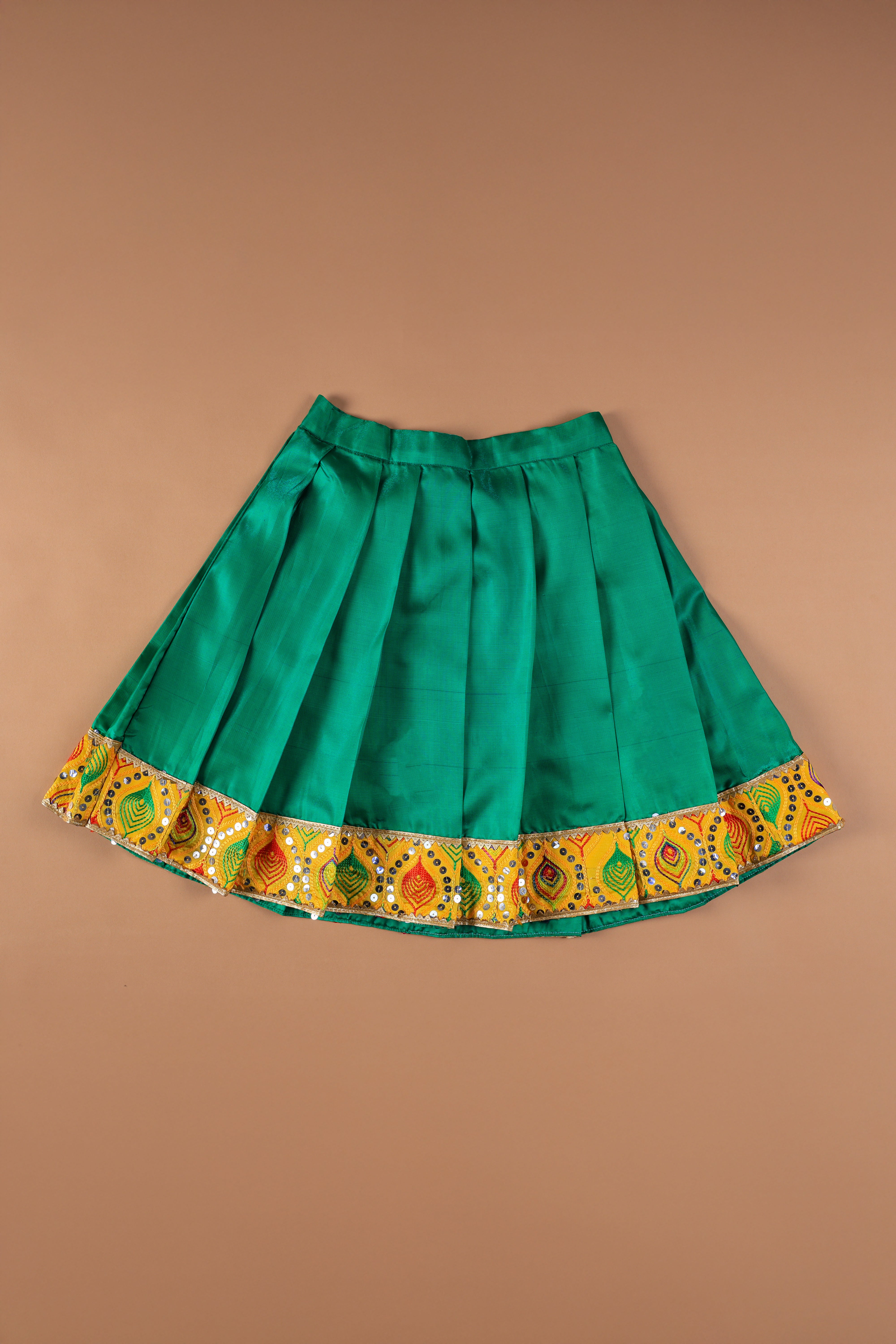 Vaanee Designz Silk Blend Readymade Embroidered 3 Piece Lehenga Choli Set|Lehenga Choli,Ethnic Wear|Lehenga for Kids|Lehenga Set for Wedding and Festival(Yellow & Green)